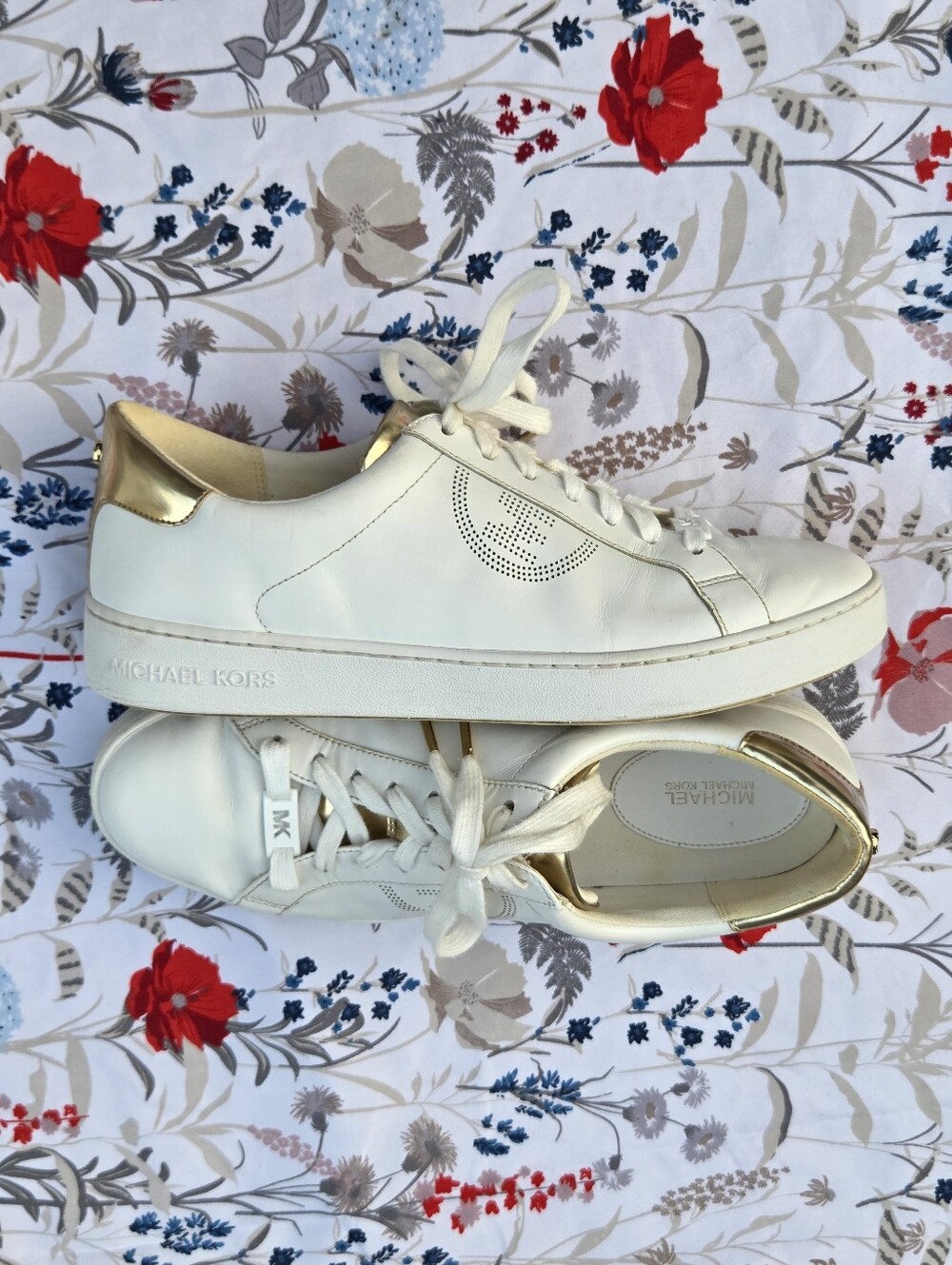 Michael Kors Keaton White & Gold Leather Sneakers Womens Size 10